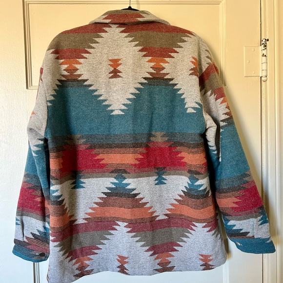 Aztec Pattern Women's Jacket - Picture 2 of 4